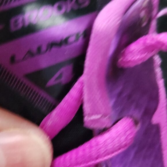 Brooks Launch 4 Neon Pink Purple Running Shoe Size 7.5 - Picture 8 of 10